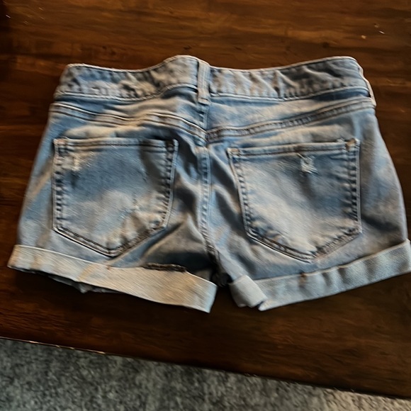 Express Jean shorts - Picture 2 of 2